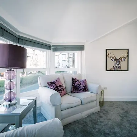 Village View - Free Access To Local Health Club *